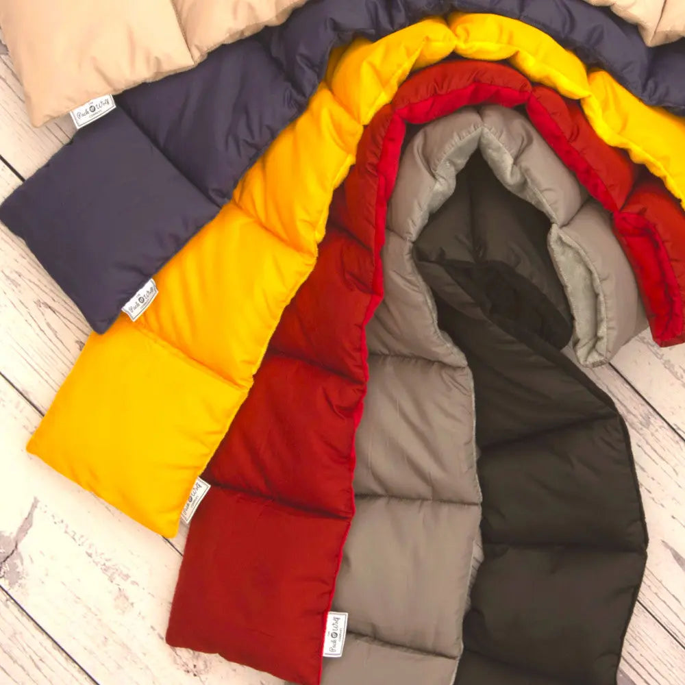 Puffer Scarf - Winter Scarf With Pocket The Pack Wolf Company